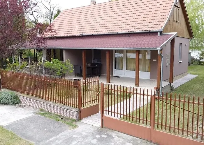 בית נופש Vadszolo *